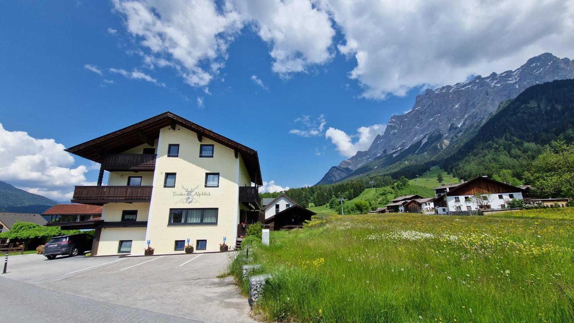 Tiroler Alpblick Appartements Ehrwald Exterior foto