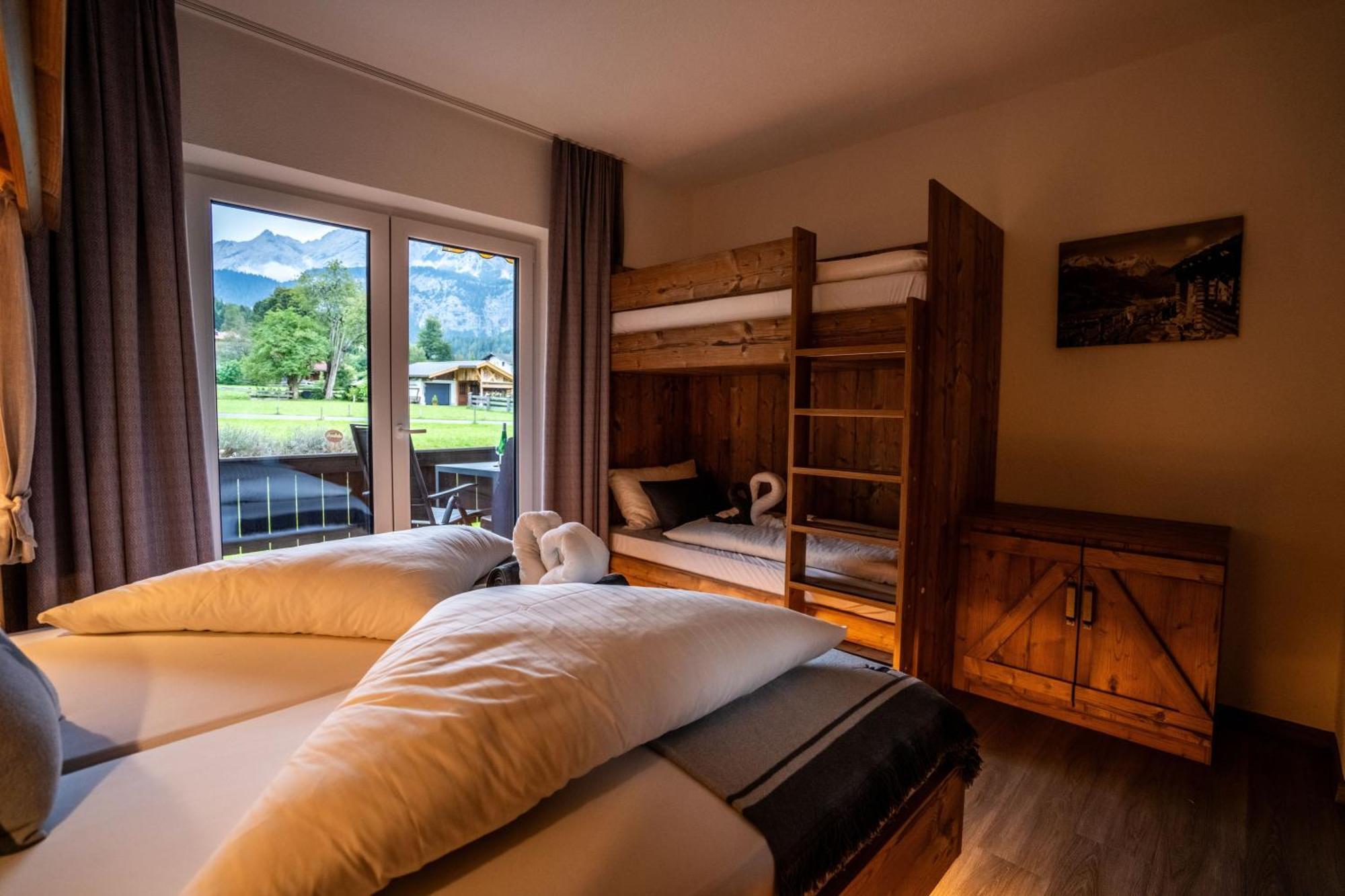 Tiroler Alpblick Appartements Ehrwald Exterior foto